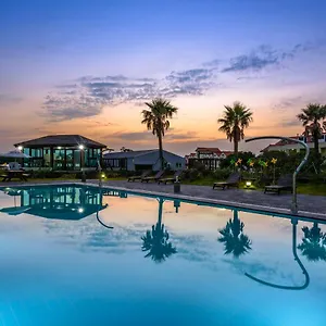 4* Resort Eco